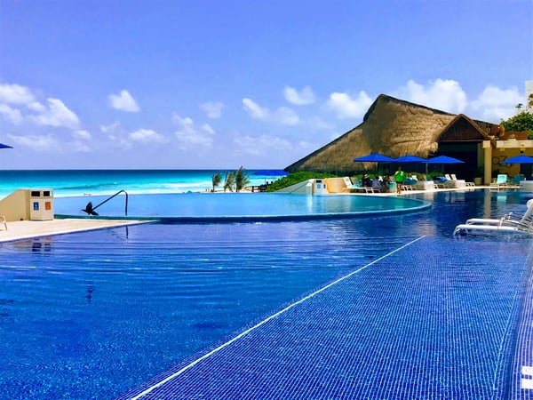Live Aqua Pool
